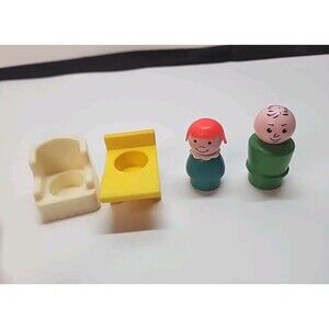 1970s little people (2) school desk/chair